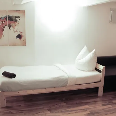 Апарт-отель Krummestrasse - In Charlottenburg ! 3*