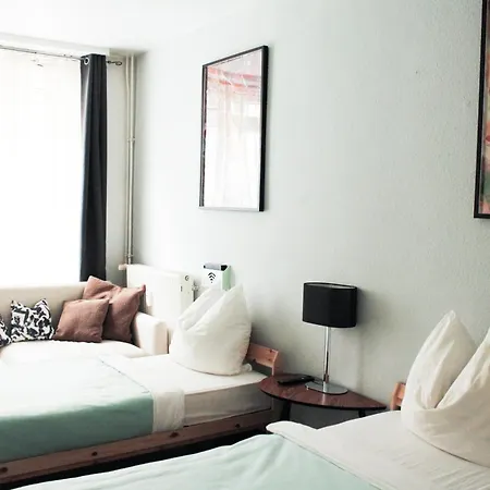 Krummestrasse - In Charlottenburg ! Apart Otel